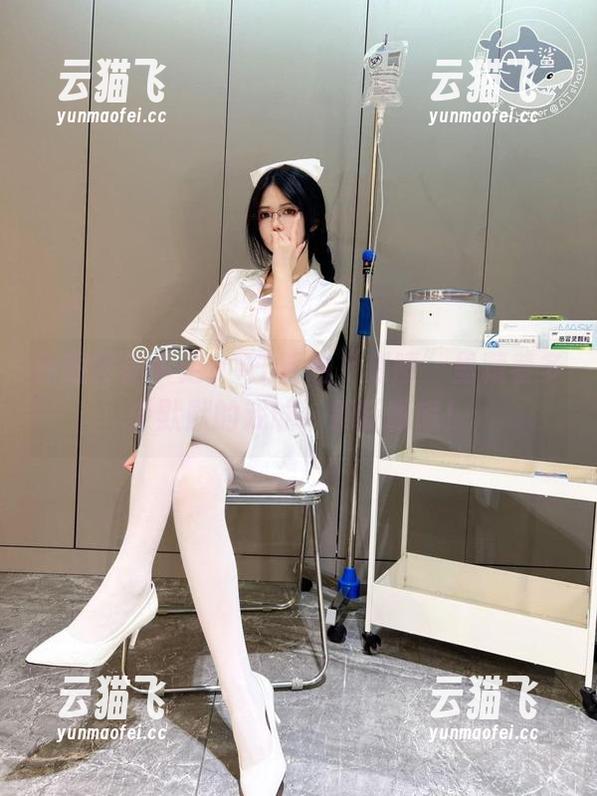 AT鲨 原图等你拿走!AT鲨的“刻晴”里藏着多少默默的戏谑,别眨眼哦!