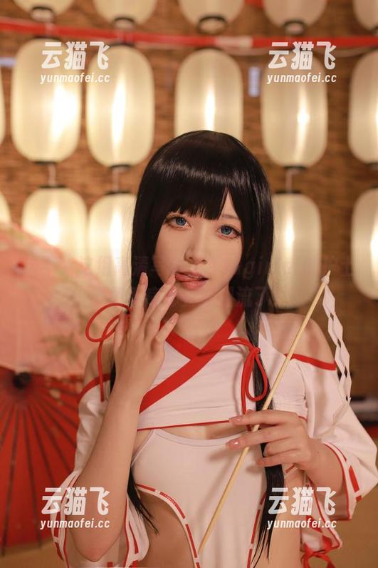 Asagiriai 这不,这组高清写真里Asagiriai的护士服把看病都变成潮流了!