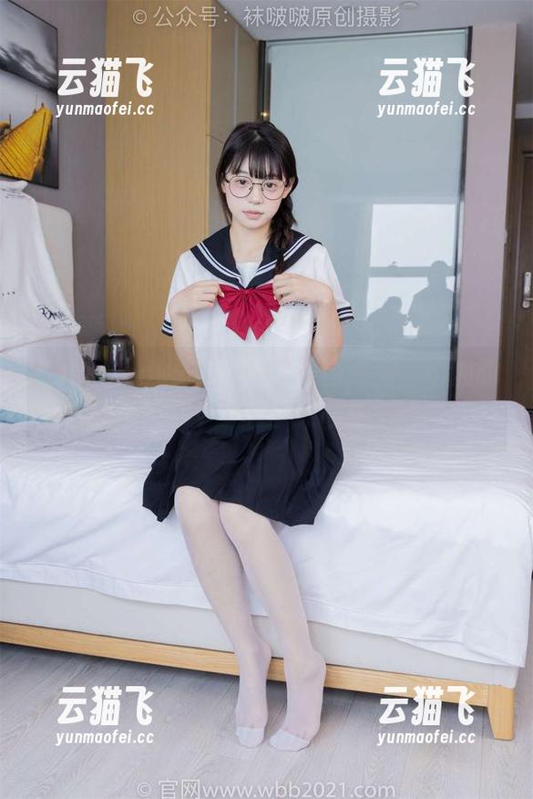 BoBoSocks袜啵啵 - 美图更新，奶油的白棉袜又是一个“我给你快乐”的存在。