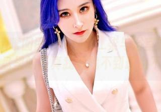 Feilin嗲囡囡 – BABY_柒与浴室的邂逅，网盘里的写真我竟找不到理由不赞！