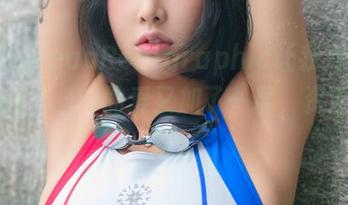 她的KoreanRealgraphic让我对Hyoyeon(김효연)的爱又加了一层，资源真丰盈！