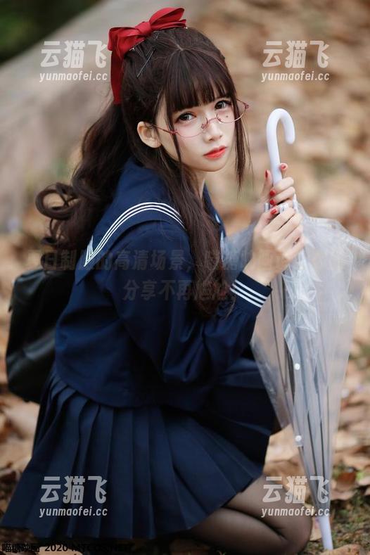 夏日制服的高清场景，喵糖映画说让你的分享不再尴尬！