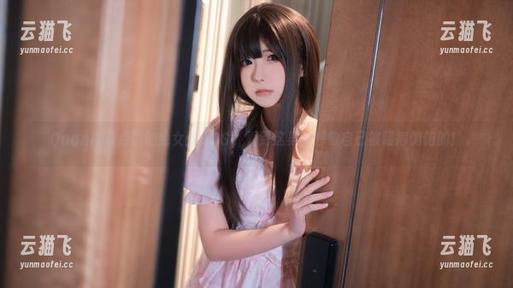 Quan冉有点饿的兔女郎COS，看到这身就想象自己被喂得饱饱的！