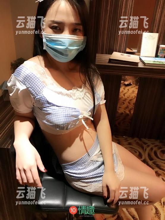 精选作品集：ROSI带来的嫩学妹制服，有种想帮她提书包的冲动。
