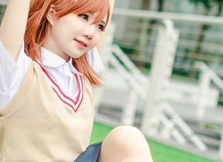 在Sally Dorasnow的麻美比基尼里,无圣光的美图似乎更具吸引力
