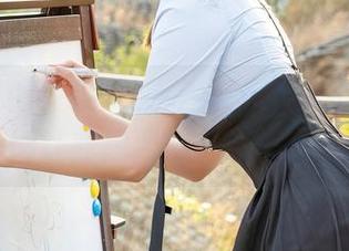 XINGYAN星颜社 – 套装穿出个性，李丽莎的美图让我想到……要买新衣服了！