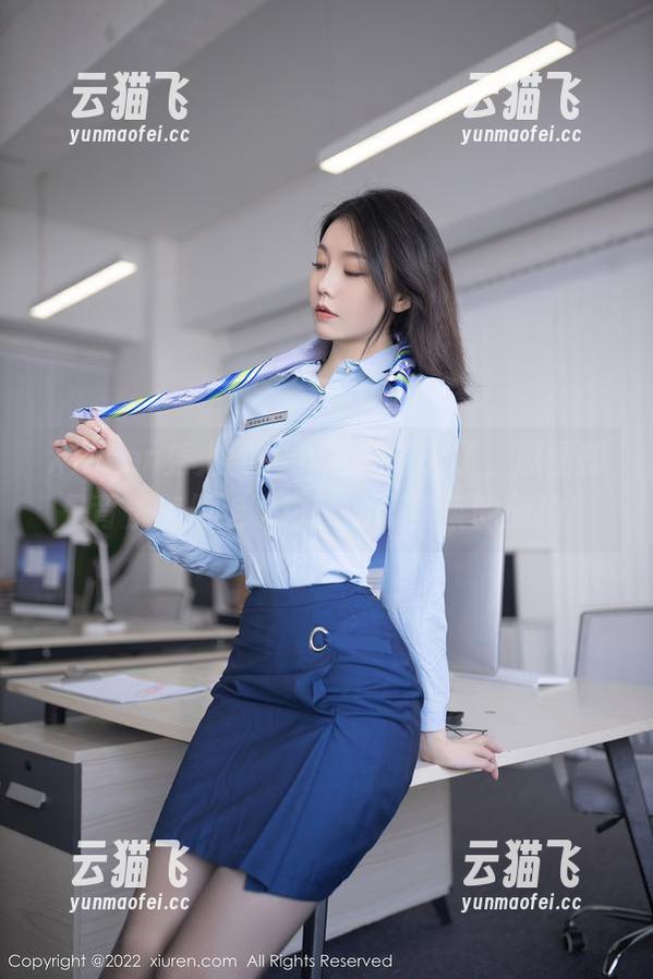 Xiuren秀人网 - 作品仙气来了，原图却是背景随便走吃白菜的vi菜菜的旅拍！