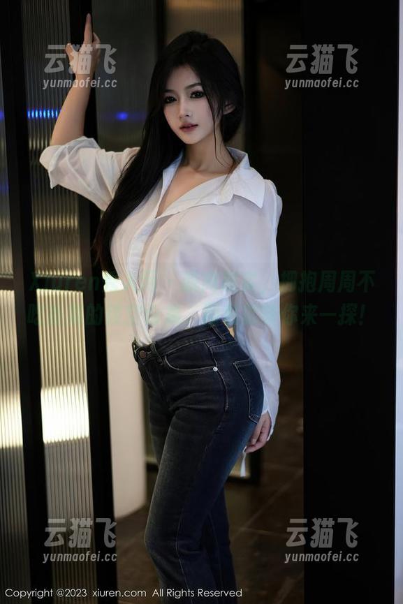 Xiuren秀人网 - 脱离现实，拥抱周周不吃香菜的镂空合集，图包就等你来一探！