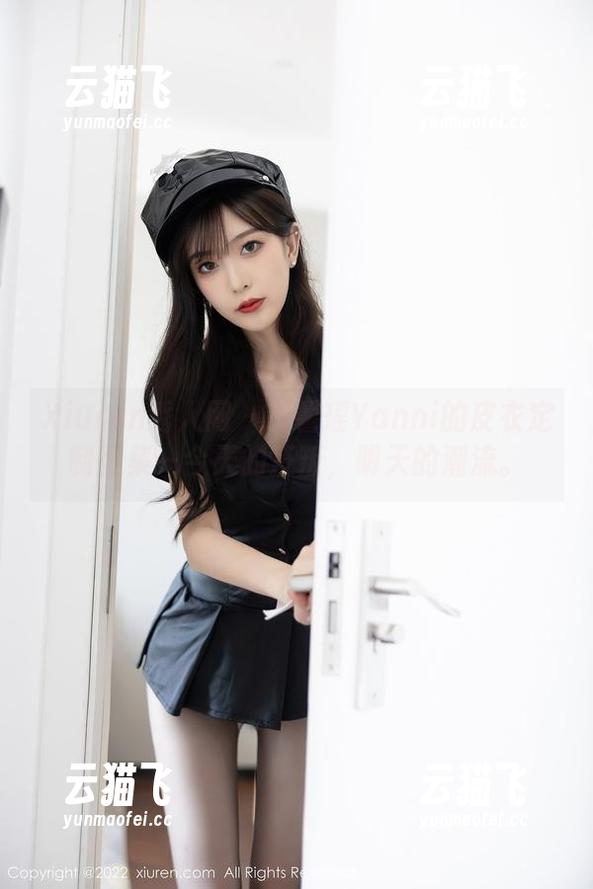 Xiuren秀人网-王馨瑶Yanni Xiuren秀人网 - 王馨瑶Yanni的皮衣定制图集—今天的反叛,明天的潮流。