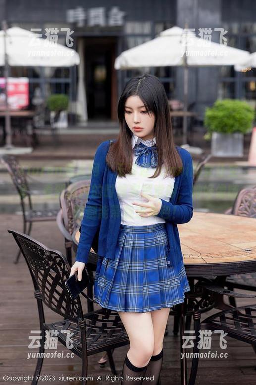 Xiuren秀人网 - 王馨瑶yanni的女仆全套，看到图片的时候突然觉得，她好像随时都能带我进角色！