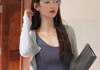 Xiuren秀人网 – 作品里的人设都真了，白茹雪Abby的御姐一言不合就撩！