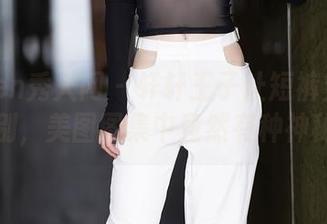 Xiuren秀人网 – 轩轩王子让短裤变得如此特别，美图图集中竟然有种神秘感！