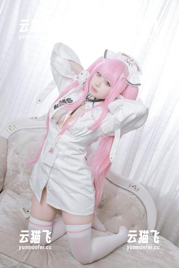 asagiriai(爱ちゃん)最新cos，那个小恶魔让我想到了我家的调皮猫。