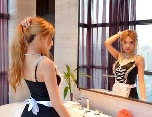 pans – 折折的写真：私底下的秘书，似乎藏着啥？