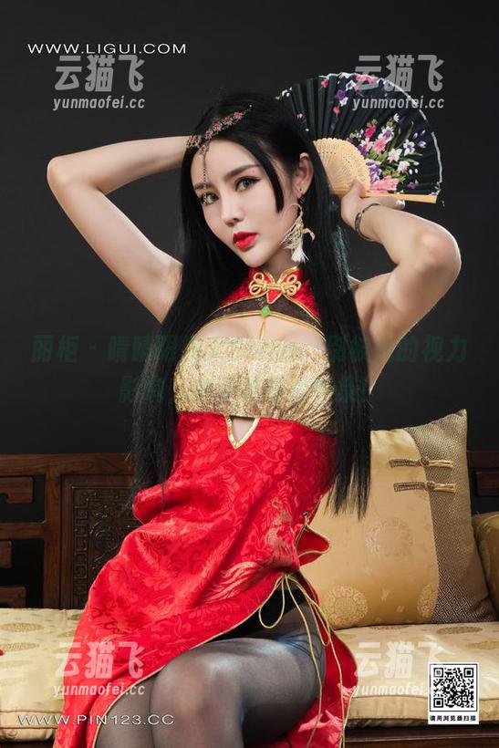 丽柜 - 晴晴眼镜大Show，别被她的视力影响，快来看照片合集！