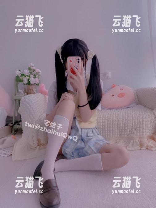 双马尾泳装的二阶堂宅绘子，私拍美图让人想要一探究竟