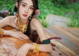 有趣的事情来了！余多多Dudu皮肤解压特辑，免费的图包等你来“借”！