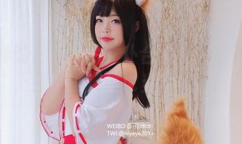 你烨烨的白猫透明女仆合集——更新：看，我家小猫咪也当女仆啦！