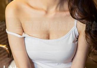 克拉女神 – 当薇薇的妹妹成为你的桌面星，原图先睹为快！