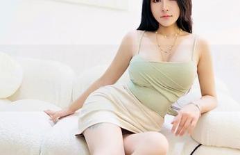 嗲囡囡 – 周大萌这个制服，竟然让全套图片哈喇子直流！