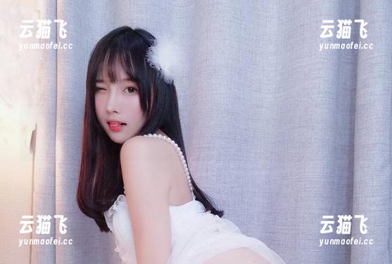 玩味的珍珠人鱼，快点来小小奶瓶儿的套图，下载猪猪们的福利！