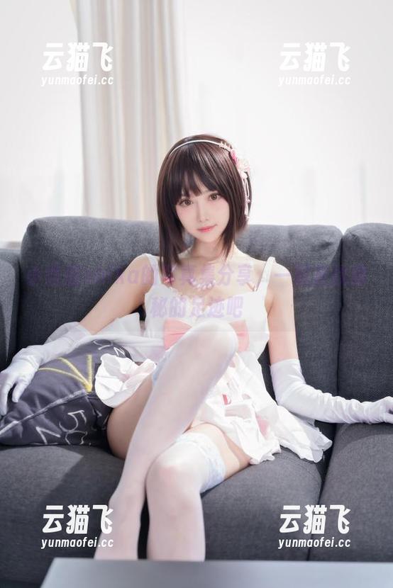 小鹿鹿shika的写真集分享，一起去找隐秘的足迹吧