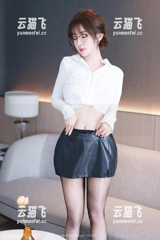尤蜜荟 - 揭晓左冰Queen高跟鞋私拍合集，难道她是隐藏版的‘鞋界女神’？