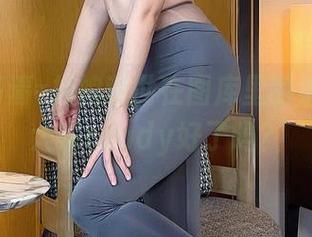 短裤+高清=抖娘利世在图库里的小狂欢，大家ready好了吗？