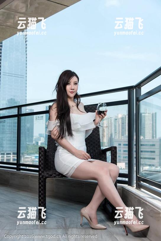 推女神 - 妈妈可能不会理解，我为朱小旭的网袜美图而流口水，这种感觉妙不可言呢。