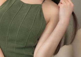 推女神 – 为啥朱赢Molly的‘少女’美图资源总能引发一堆话题？