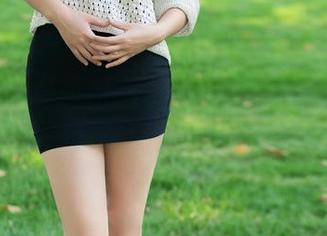 推女郎 – 这张原图，难忘的连欣和那只‘不想面对现实’的女孩。