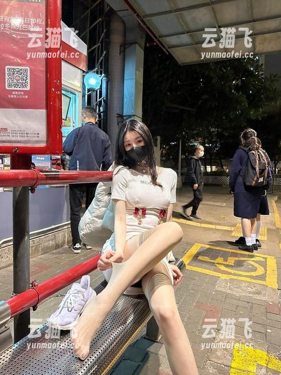 微密圈 - 是小逗逗的浴缸大冒险：高清水花四溅，快来下载吧！