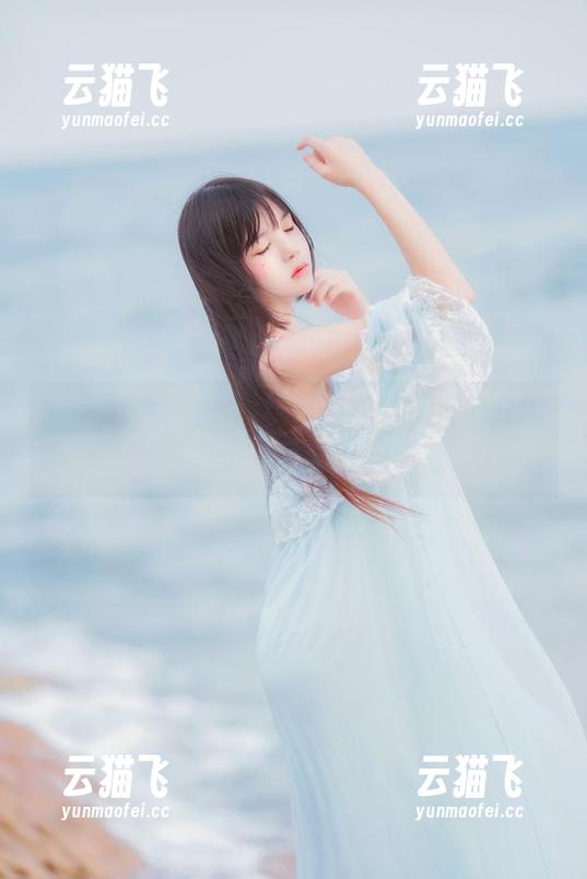 来吧，朋友们！桜桃喵的《明日方舟白金》现在免费，下载还不赶紧！