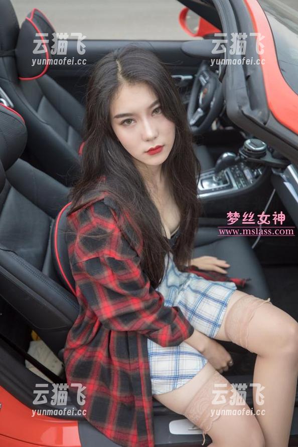 梦丝女神 - 要看油亮的乔儿吗？没圣光的图包让她更加真实，航拍都没有这么犀利。