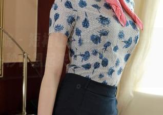模范学院 – 短裙让杨可可coco点亮了原图，我一秒钟想起来这种搭配也太美好了吧。