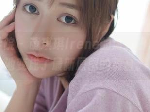 模范学院 – 萌琪琪Irene的游玩日常，泳池变成了最新原图的舞台。