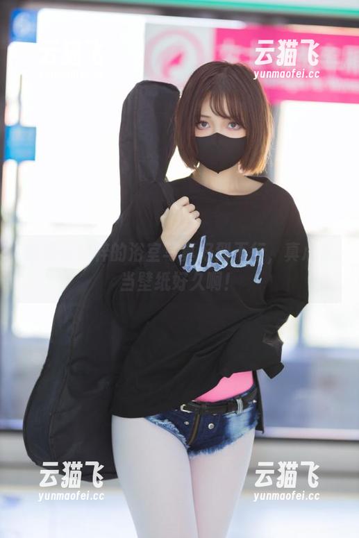 洛桑w伊梓 洛桑w伊梓的浴室写真好到不行,真心想当壁纸好久啊!