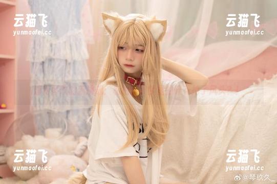 清青琴玖的新挑战：私拍时被梦里的碎花抢了风头？！