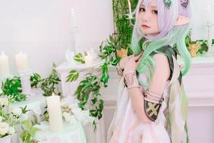当爆机少女喵小吉为你呈现鸡飞狗跳的“最终幻想7—蒂法”免费写真，适合没底线的约会！