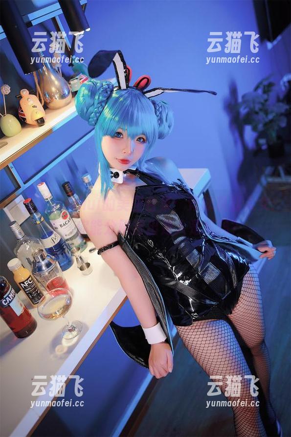 玉汇yuuhui 玉汇yuuhui的美图合集:竞泳机器人女友,你能分辨得出是人是机吗?