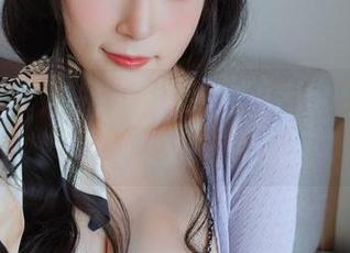 白银81的又一力作，高亮死库水cos图包竟然有这种感觉…有点意思。