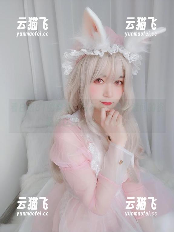 看白银81的套装，写真集中不经意间的资源竟让我多想了几秒。