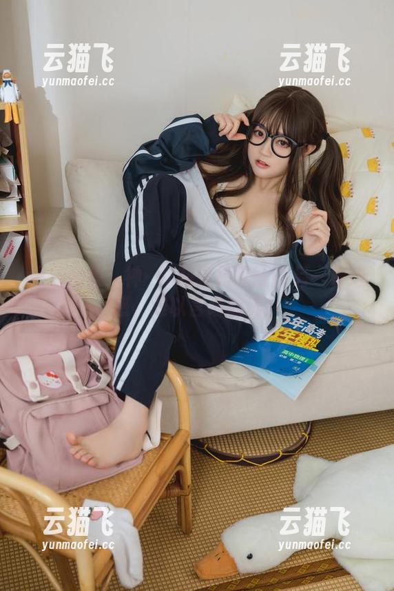 黑白合集：神沢永莉轻松驾驭的另一种情感，难以言喻的美！
