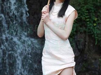 秀人网 – 妈妈说毛衣要柔软，区静瑶的私房作品这点做到了