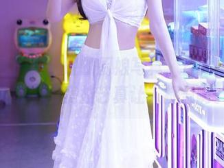 秀人网 – 吴思晚的厨娘写真，直接上网盘下载，厨房技艺真让人捉急啊。