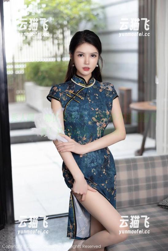 秀人网 - 娜比又来了，风景争不过她的写真！这图拍得...啧啧啧。