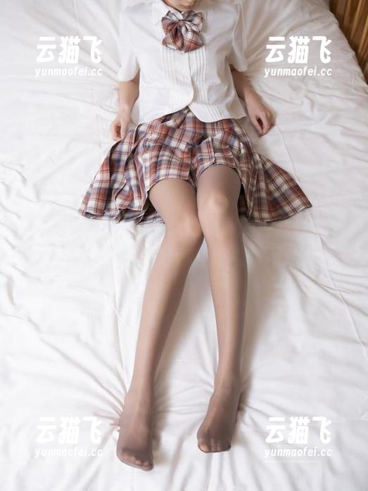 紧急企划 - 欢迎在线看小恩的浴缸图片，免费放飞自我，注意别打湿！