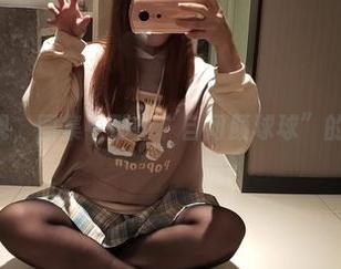 无圣光映现，图集中那些“自闭颜球球”的OL梦想。