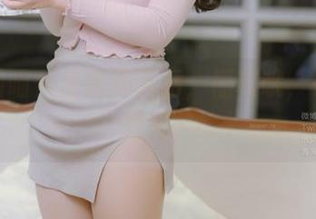 荒井喵喵化身美脚天后，福利哦，来吧不嫌弃；