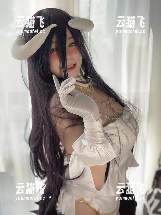 微密圈 - 美图、资源、还有葱油饼er的高跟鞋愿望：意外的碰撞